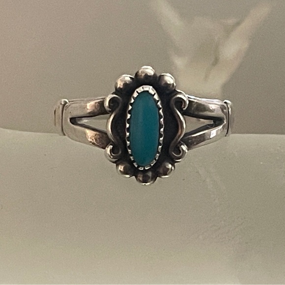 Vintage Turquoise Sterling Ring. - Picture 4 of 11